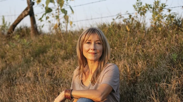 Outside Reading — In the Heart of the Heart Country edition