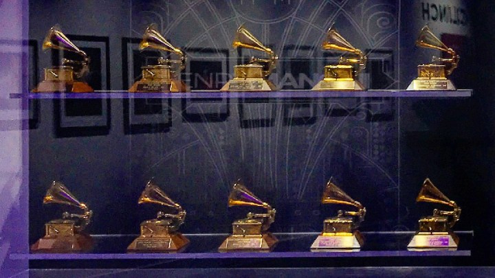 Outside Reading — Tarnished edition