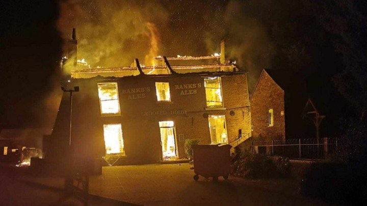 Outside Reading — Crooked edition