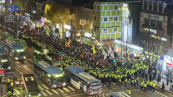 Outside Reading — Martial for a Moment edition