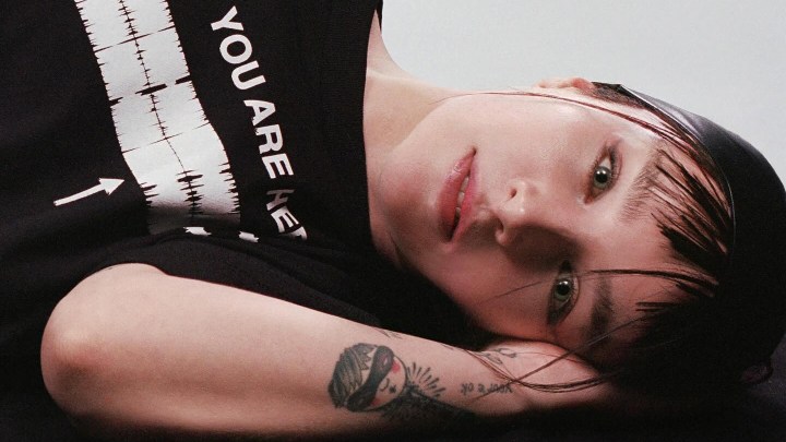 Medium Rotation — DÍA; In Love Again