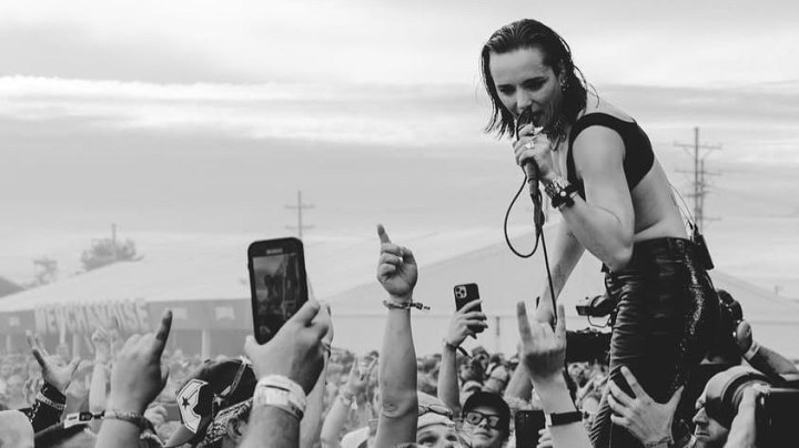 This Week's Model — Jehnny Beth, "Broken Rib"