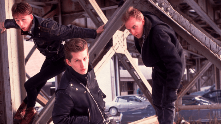 Radio Days — International Pop Overthrow